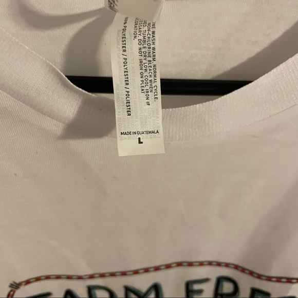 New Vintage Styled Christmas Tee - Picture 6 of 6